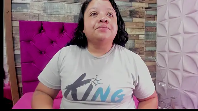 Carolina-Lenon online show from February 7, 7:44 pm