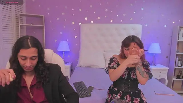 Goldentemptation  online show from March 14, 7:42 pm