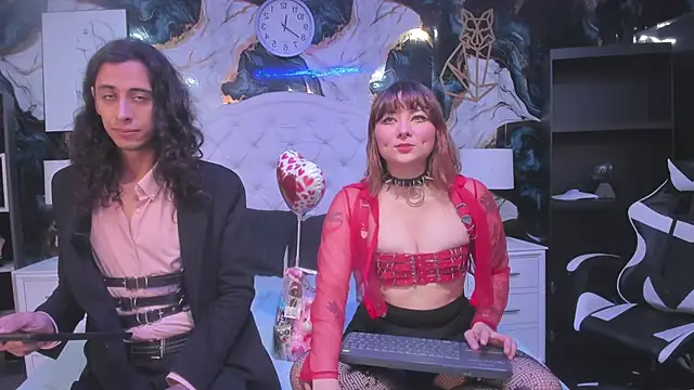 Goldentemptation  online show from March 7, 8:14 pm