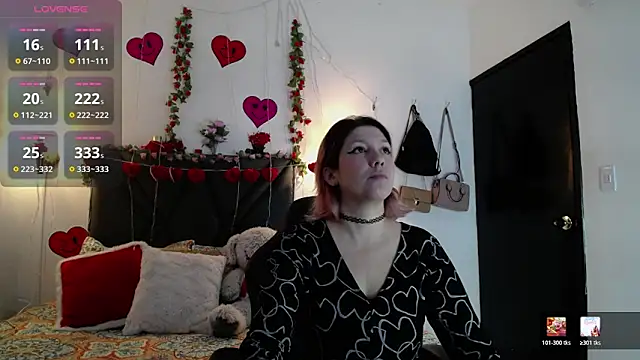 Snapshot of Sharma_Amayra chatting on February 21, 7:27 pm Sharma Amayra online show from February 21, 7:27 pm