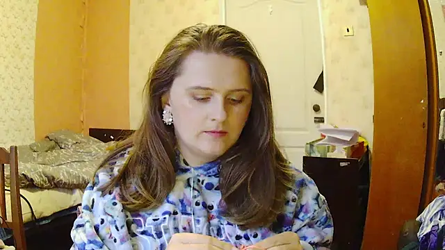 Snapshot of Miss_Iriss chatting on February 17, 2:14 pm Miss Iriss online show from February 17, 2:14 pm