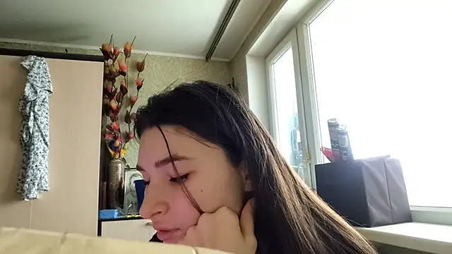 Snapshot of JessieLegend chatting on February 24, 4:46 am JessieLegend online show from February 24, 4:46 am