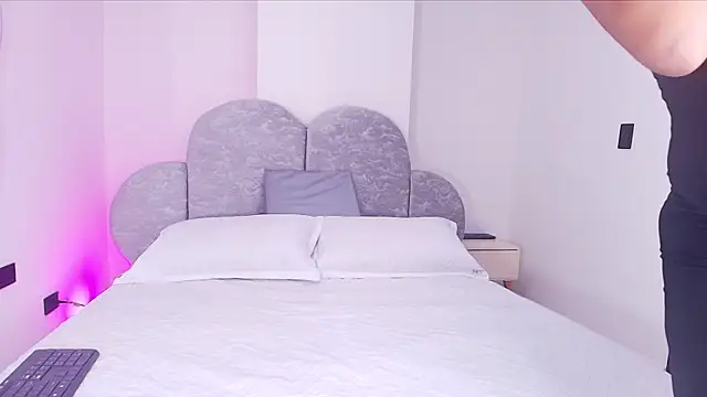 ari fire online show from February 11, 3:17 am