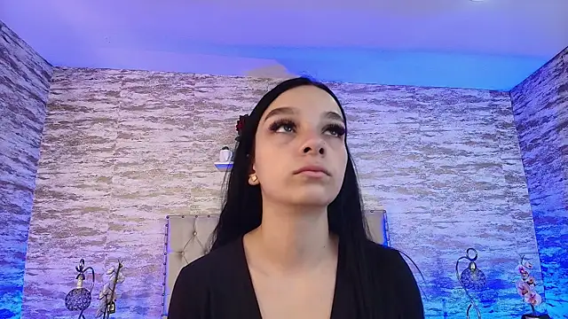 Elizabeth Ferrer online show from March 30, 12:28 pm