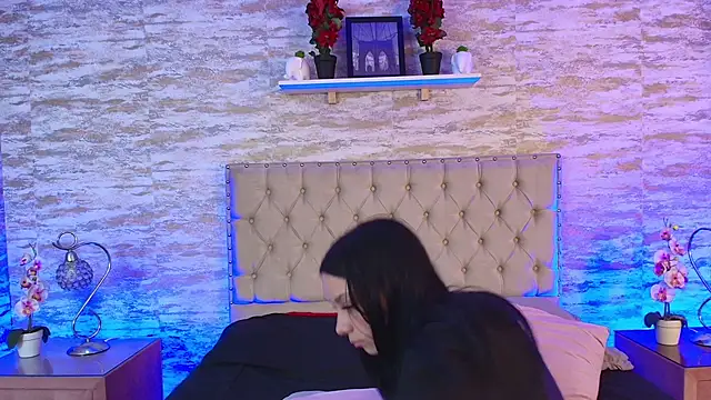 Elizabeth Ferrer online show from April 17, 12:41 pm