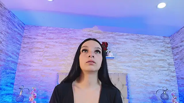 Elizabeth Ferrer online show from April 16, 12:17 pm