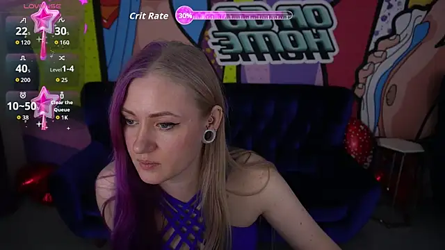 Snapshot of DramaQuenns chatting on February 25, 7:08 am DramaQuenns online show from February 25, 7:08 am