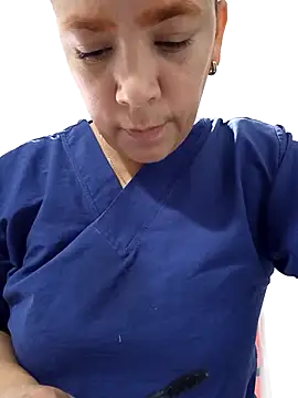 -Serena  online show from March 26, 1:20 pm