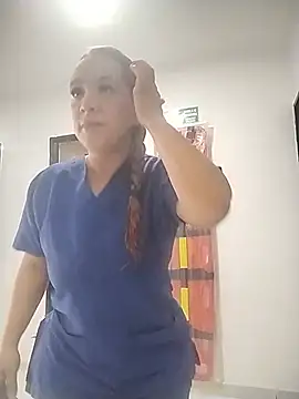 Snapshot of -Serena_ chatting on June 19, 1:28 pm -Serena online show from June 19, 1:28 pm