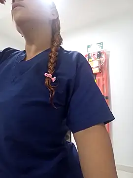 -Serena  online show from April 7, 1:13 pm