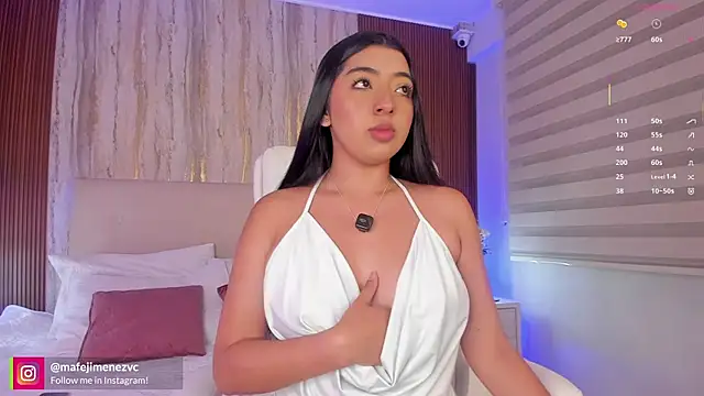 missvancouver online show from June 2, 11:05 pm
