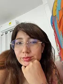 Arya    online show from March 12, 3:45 am