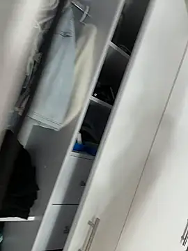 Arya    online show from March 4, 12:35 pm