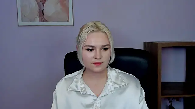 SweetLilyxo online show from February 12, 3:01 pm