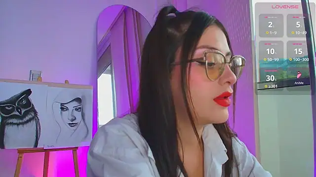 Artt Juli online show from March 26, 10:07 pm