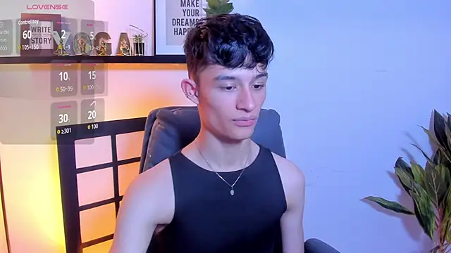 Patrick Howland  online show from April 12, 8:56 pm