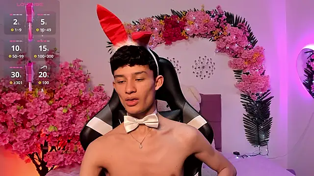 Patrick Howland  online show from March 19, 4:12 am