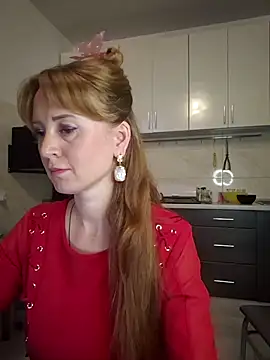 LanaBananaa  online show from March 6, 9:32 pm