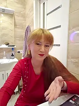 LanaBananaa  online show from April 16, 9:04 pm