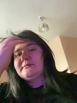 Snapshot of AngelKiras chatting on March 2, 10:44 am AngelKiras online show from March 2, 10:44 am