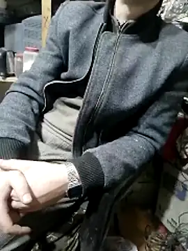 Aww21 online show from February 15, 9:25 pm