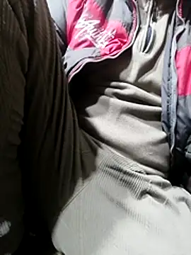 Aww21 online show from March 26, 9:24 pm