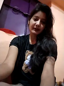 Ayesharani1 online show from February 8, 3:32 pm