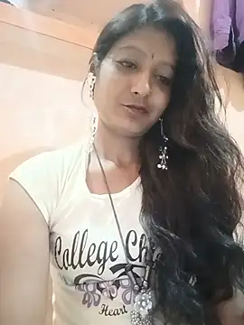 Ayesharani1 online show from June 6, 6:13 pm