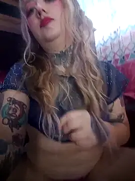 ciindy ink online show from March 31, 9:50 pm