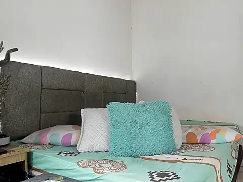 Zoel Amber20 online show from April 5, 8:37 pm