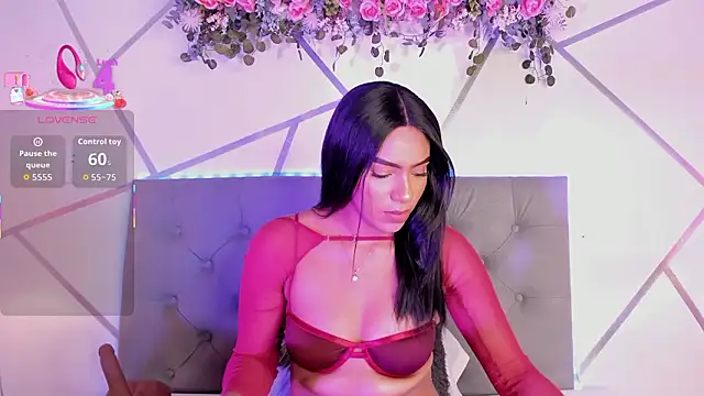 Khloe Rosee online show from February 7, 7:55 pm