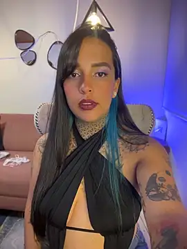 Annie Alicee online show from May 8, 9:18 pm