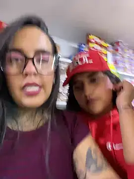 Annie Alicee online show from July 14, 11:33 pm
