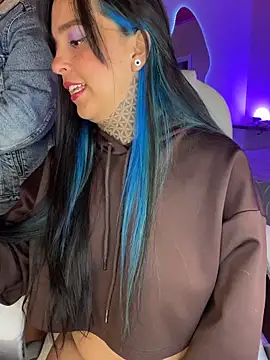 Annie Alicee online show from March 13, 3:28 pm