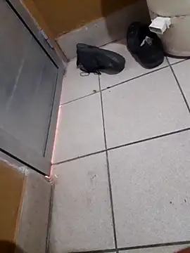 ramiroivan200 online show from February 25, 7:58 pm