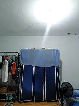 thom 1 online show from April 14, 12:37 am