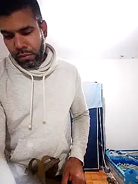 thom 1 online show from June 18, 6:56 am