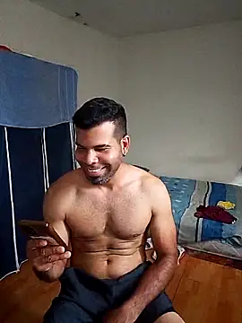 thom 1 online show from February 12, 9:14 pm