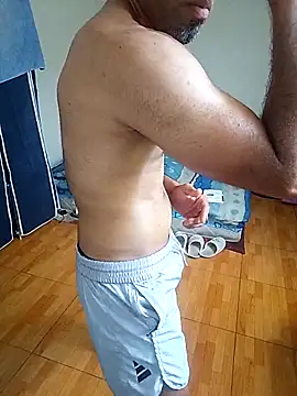 thom 1 online show from February 10, 7:02 pm