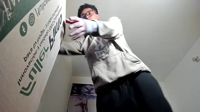 Adonibaskerville4 online show from March 29, 1:46 pm