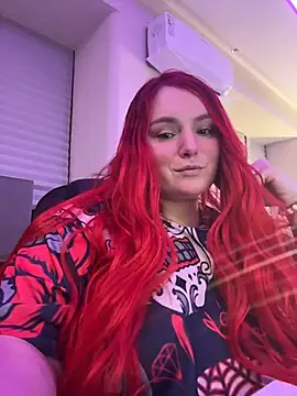 Esteri Moon online show from February 26, 7:36 pm