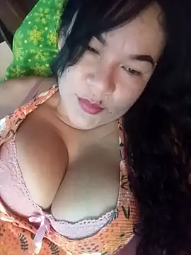 Snapshot of Emma_stiz chatting on February 26, 5:13 pm Emma stiz online show from February 26, 5:13 pm