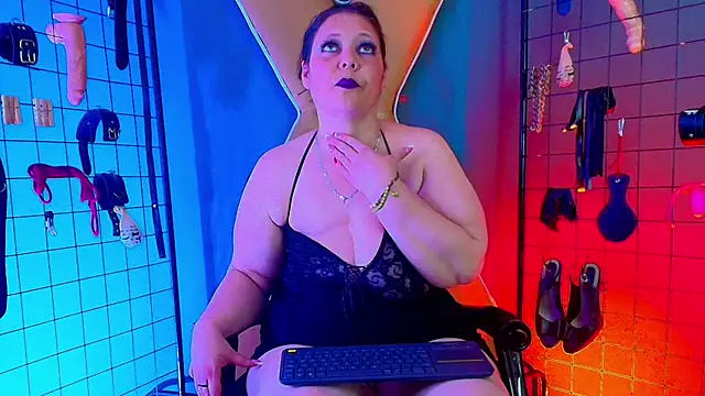 Snapshot of Judith_Mature_bdsm chatting on February 20, 6:26 am Judith Mature bdsm online show from February 20, 6:26 am