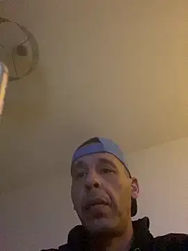 creativeX online show from February 28, 7:13 pm