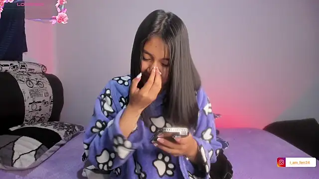 Sharlottee   online show from February 21, 10:17 am