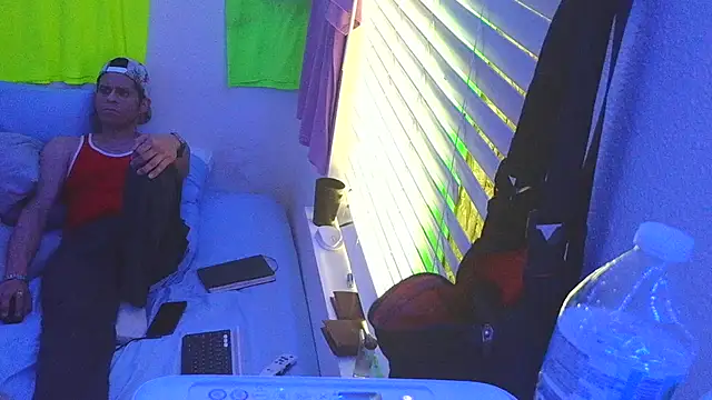 JokerAndyKenwood online show from February 25, 1:55 pm