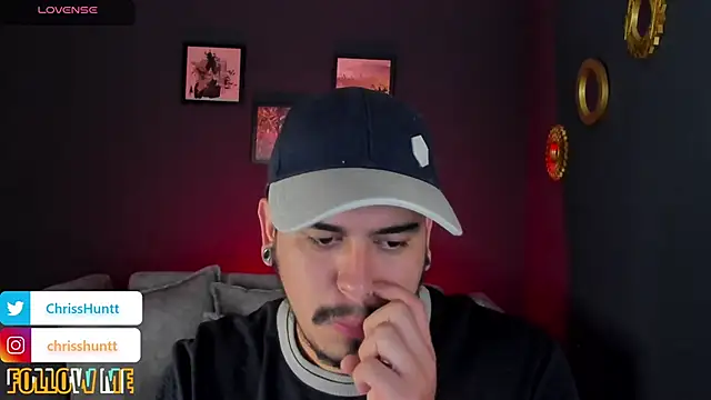 Chriss Hunt online show from February 18, 8:33 am