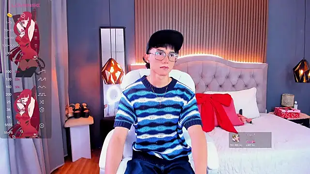 Snapshot of Noa_03 chatting on June 6, 2:11 pm Noa 03 online show from June 6, 2:11 pm