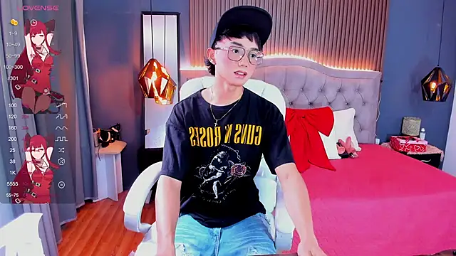 Snapshot of Noa_03 chatting on June 9, 6:09 pm Noa 03 online show from June 9, 6:09 pm