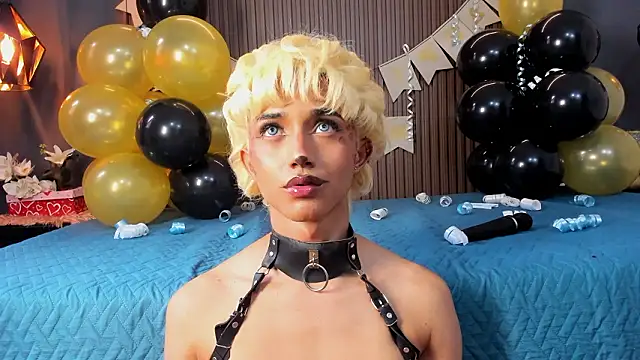 Snapshot of Noa_03 chatting on February 24, 2:07 pm Noa 03 online show from February 24, 2:07 pm